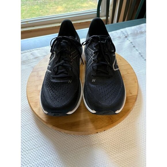 Size 15 - New Balance Fresh Foam 860 Black - Picture 1 of 6